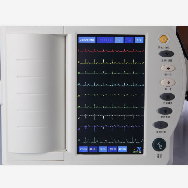 Appareil d'ECG de soins de santé Électrocardiographe numérique 12 canaux Appareil d'ECG à écran tactile portable